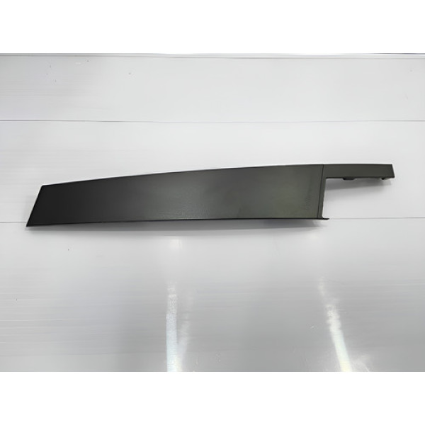 Moldura Coluna Porta Dianteira Direita Vw Nivus 2020/2022 Dianteira Direita Preto