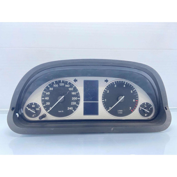 Painel Instrumento Mercedes B200 2010