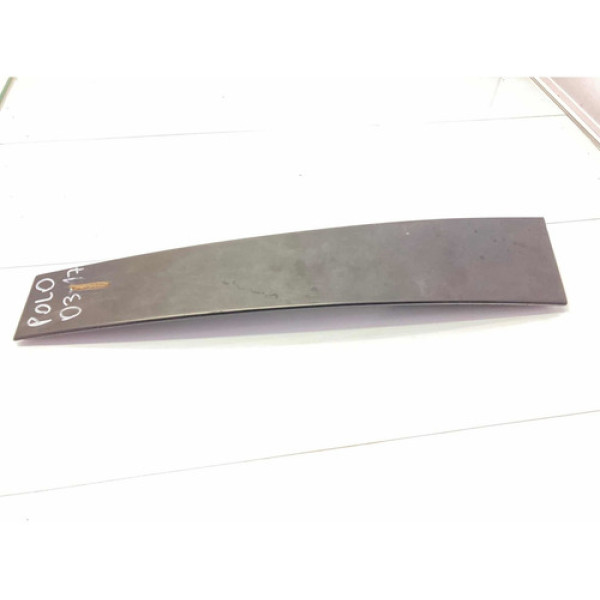 Moldura Quadro Janela Porta D.d. Volkswagen Polo 2010