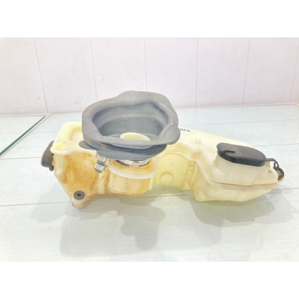 Reservátorio Partida A Frio/ Água Para-brisa Oroch 15/21