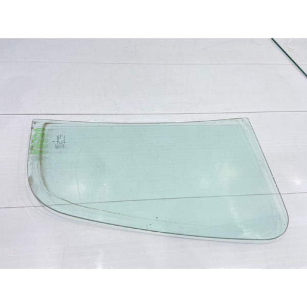 Vidro Vigia Traseiro Direito Renault Sandero 2008/2014