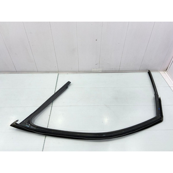 Borracha Canaleta Porta Dianteira Direita Vw Golf 2014/2021