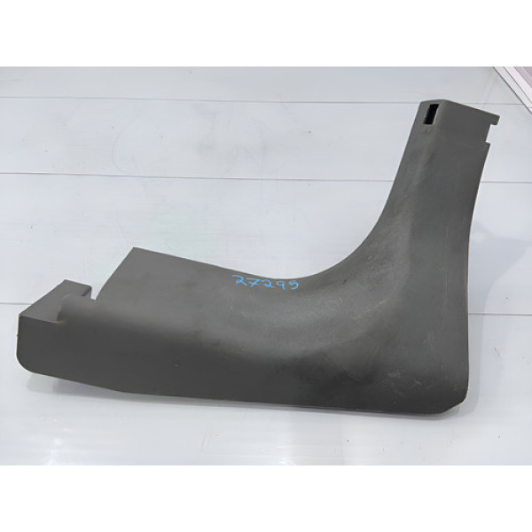 Soleira Dianteira Direita Nissan Sentra 2008/2013 Cinza-escuro