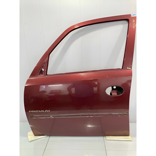 Porta Dianteira Esquerda Chevrolet Meriva  03/11 C/detalhe Dianteira Esquerdo Bordô