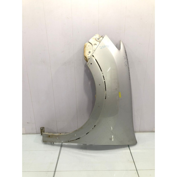 Para-lama Esquerdo Renault Sandero Stepway 2015/2021