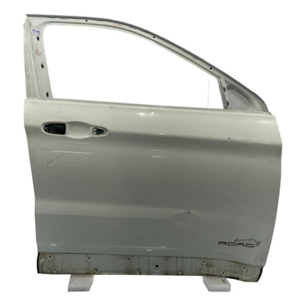 Porta Dianteira Direita Fiat Toro 2017/2023 Dianteira Direito Branco
