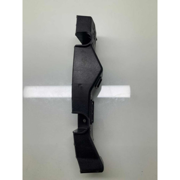 Guia Direito Pára-choque Dianteiro Kia Cerato 2020/2023