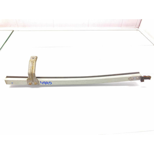 Guia Vidro Porta Traseira Esquerda Nissan Versa 2018