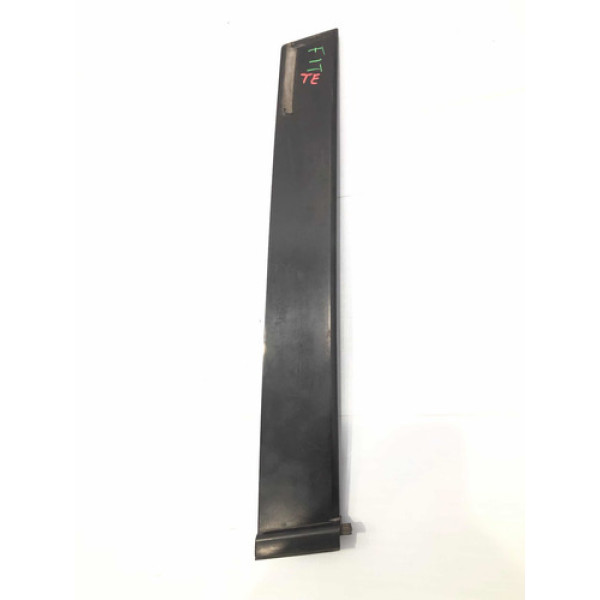 Moldura Coluna Porta Traseira Esquerda Honda Fit 2009/2014