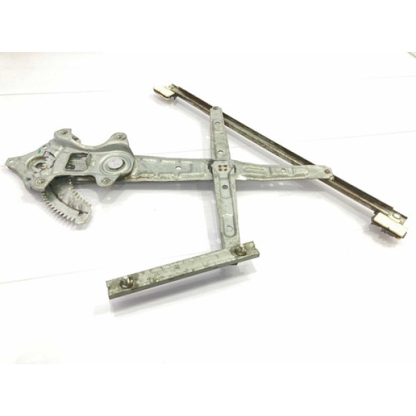 Máquina Vidro Dianteiro Esquerda Nissan March 2011/2014