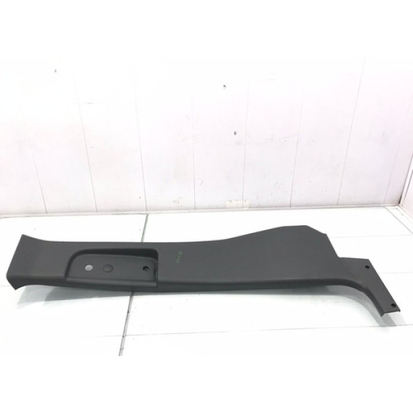 Acabamento Coluna Central Direita Fiat Fiorino 2012/2021