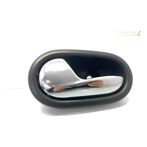 Maçaneta/puxador Interno Esquerdo Renault Sandero 2015 Dianteira/traseira