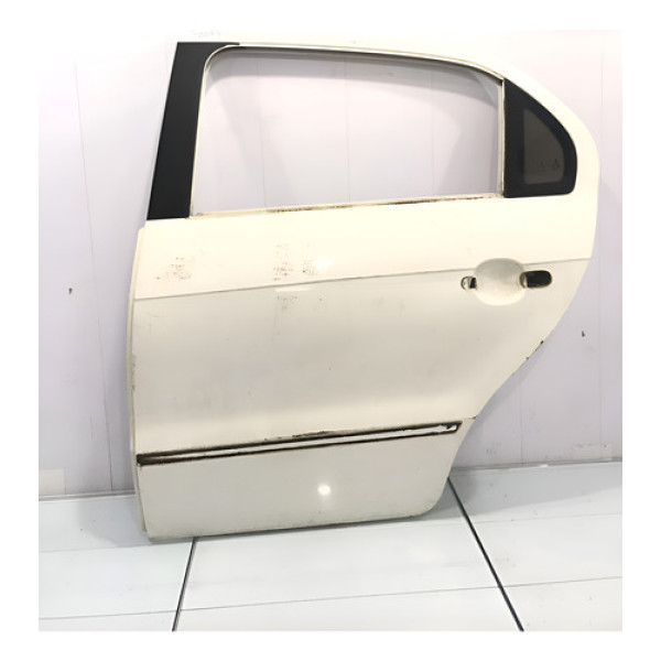 Porta Traseira Esquerda Volkswagen Voyage G6 2013/2016 Traseira Direito Branco