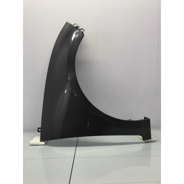 Pára-lama Direito Com Detalhe Hyundai Hb20 2013/2018