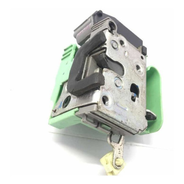 Fechadura Porta Dianteira Esquerda Fiat Fiorino 2017