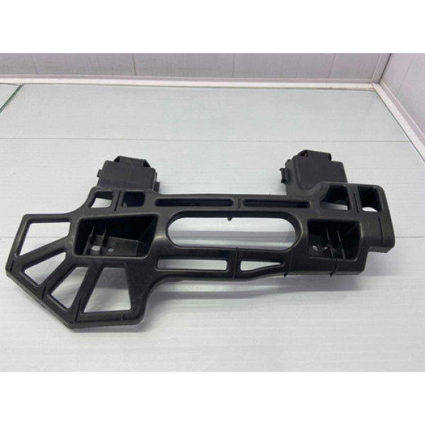 Suporte Guia Direito Pára-choque Traseiro Hb20 Hatch 13/18