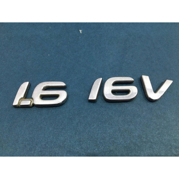 Emblema 1.6/16v Fiat Palio Sport 2013