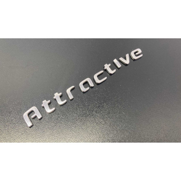 Emblema Attractive Capô Traseiro Fiat  Grand Siena 2013