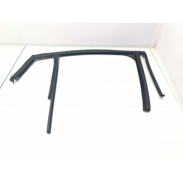 Borracha Canaleta Traseira Direita Fiat Bravo 2013/2016