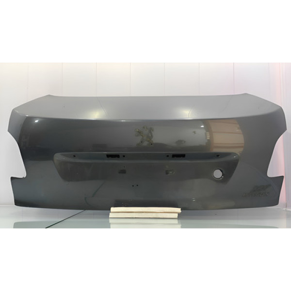 Capô Tampa Traseiro Peugeot 207 Passion 2007/2015 C/detalhes Cinza-escuro