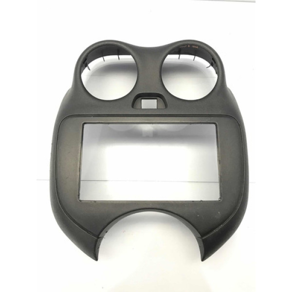 Moldura Painel Central Com Detalhe Nissan March 2012/2015