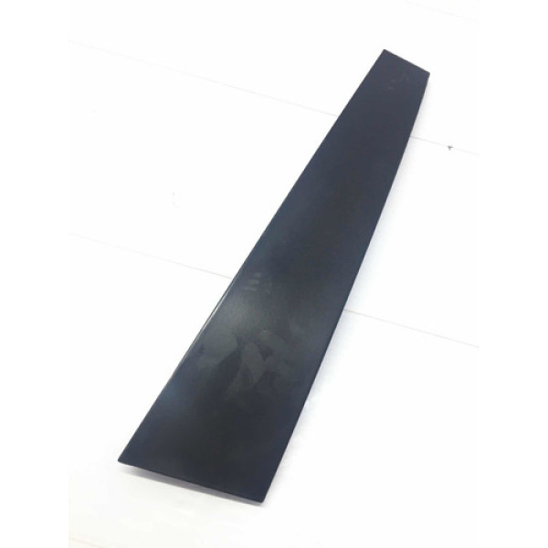 Acabamento Quadro Janela Dianteira Direita Vw Polo 2010