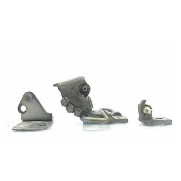 Dobradiça Porta Dianteira Direita Volkswagen Polo 2010