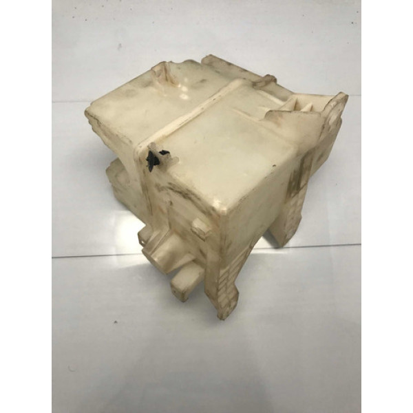 Reservatório Água Pára-brisa Chevrolet Sonic 2012/2016