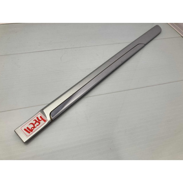 Friso Prata C/detalhe Porta Tras. Esq Volkswagen Fox 2013