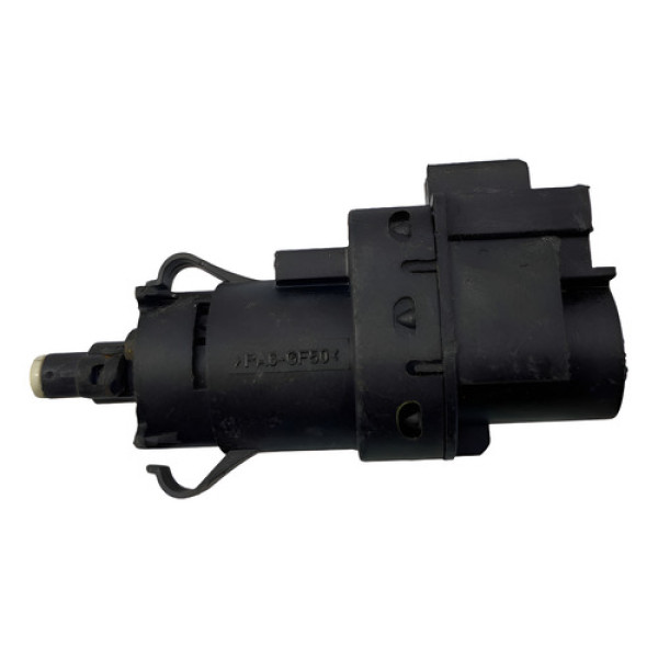 Trava Portinhola Tampa Comb New Fiesta Hatch 14/21 47071 Preto