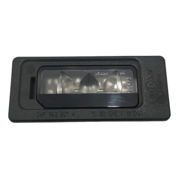 Luz  De Placa Volkswagen Jetta 2.0 Aut 2011/2016