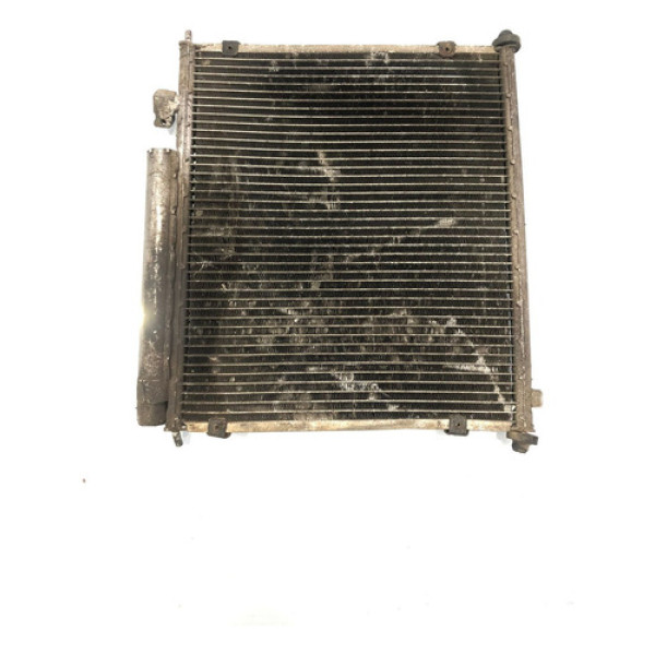 Condensador Ar-condicionado Honda Fit 2003/2008