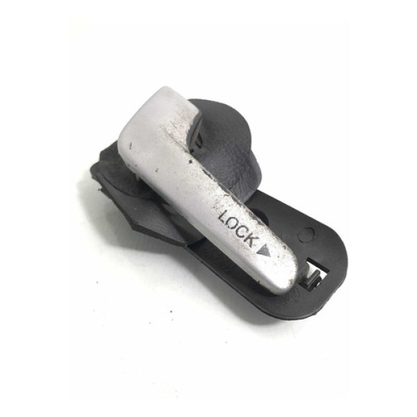 Puxador Interno C/detalhe Porta T.e Fiat Palio 2012