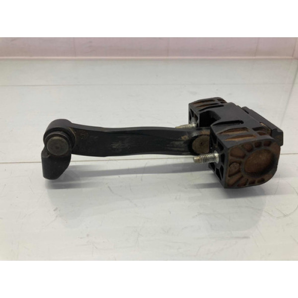 Limitador Traseiro Direito Chevrolet Vectra Sedan 2006/2012