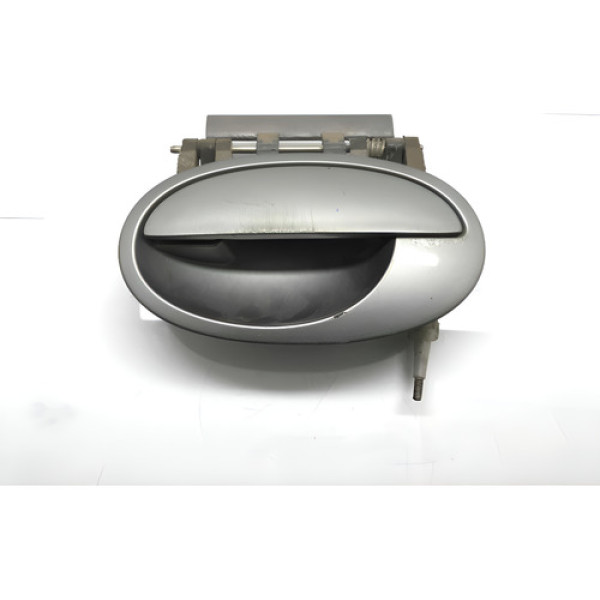 Maçaneta Externa Traseira Esquerda Gm Corsa 2003/2011 Prateado