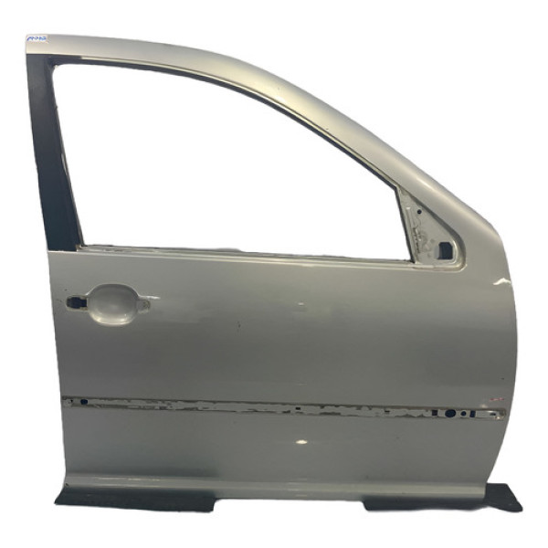 Porta Dianteira Direita Volkswagen Golf 1999/2007 Dianteira Direito Prateado