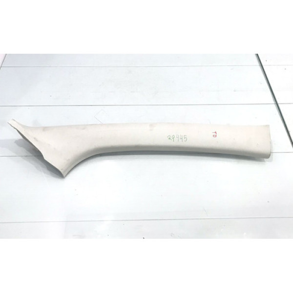 Moldura Direita Coluna Para-brisa Peugeot 2008 2015/2021