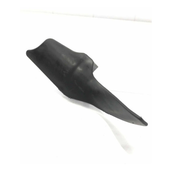 Moldura Acabamento Lado Direito Toyota Etios Sedan 2020