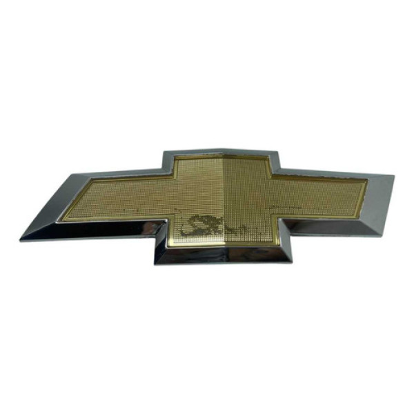 Emblema Chevrolet Capo Traseiro Gm Cobalt 2014 Dourado