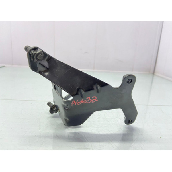 Suporte Bomba Agua Auxiliar Audi A6 2013/2016