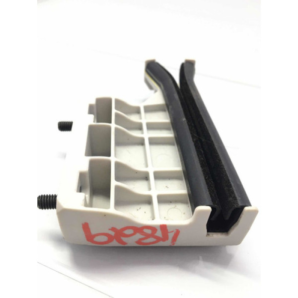 Guia Vidro Porta Dianteira Esquerda Kia Cerato 202/2021