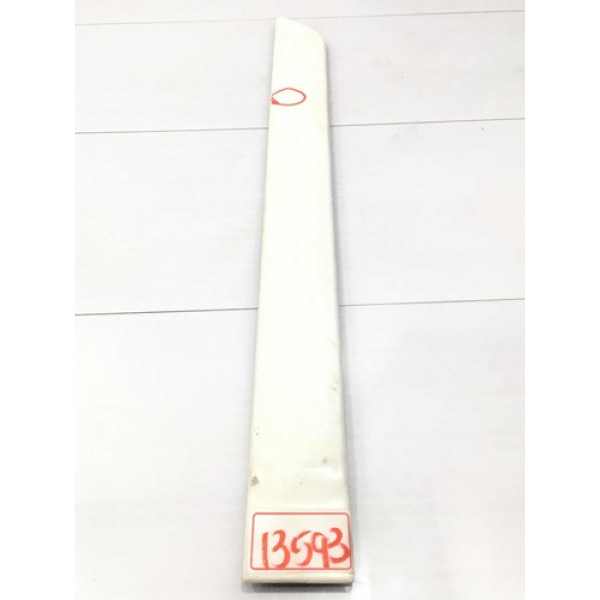 Friso C/detalhe Porta Traseira Esquerda Hyundai Hb20s 2013