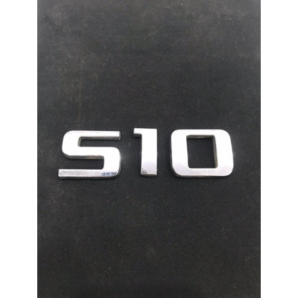 Emblema S10 Traseiro Chevrolet S10 2013/2016