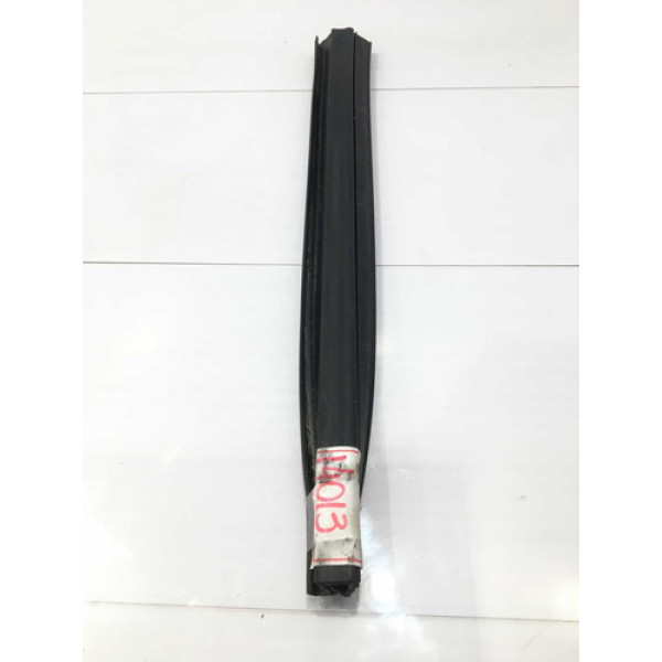 Borracha Dianteira Esquerda Renault Kangoo 2011