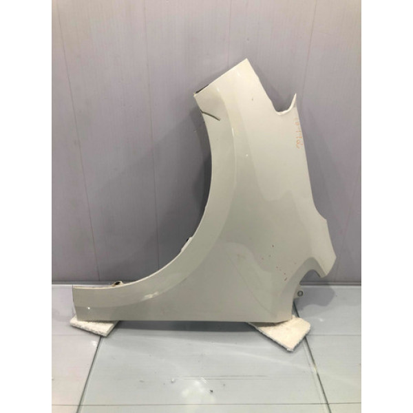 Pára-lama Esquerdo Volkswagen Up 2014/2020 Com Detalhe