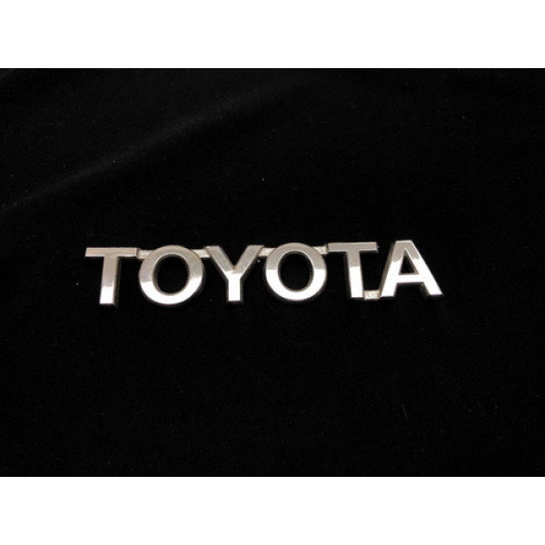 Emblema Toyota Capô Traseiro Etios Hatch 2013/2022