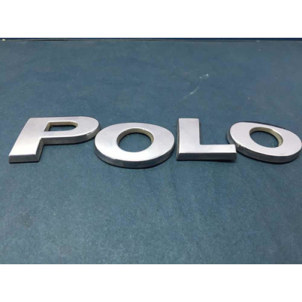 Emblema Polo Capô Traseiro Volkswagen Polo 2015