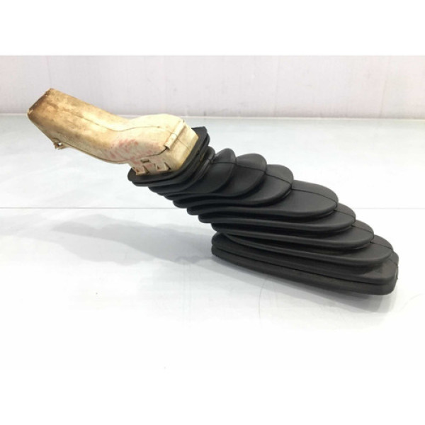 Acabamento Fechadura Porta Traseira E.  Volkswagen Polo 2013