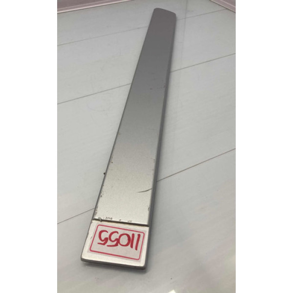 Friso Prata C/detalhe Porta Tras. Esquerda Gm Spin 2013/2018