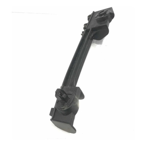 Guia Pára-choque Dianteiro Direito Toyota Etios 2013/2021